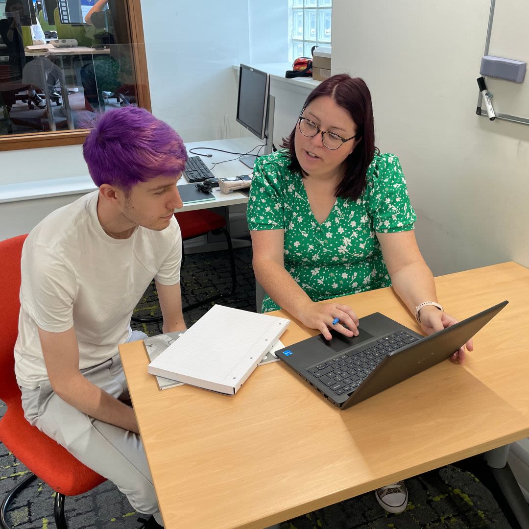 A member of library staff gives maths and statistics advice