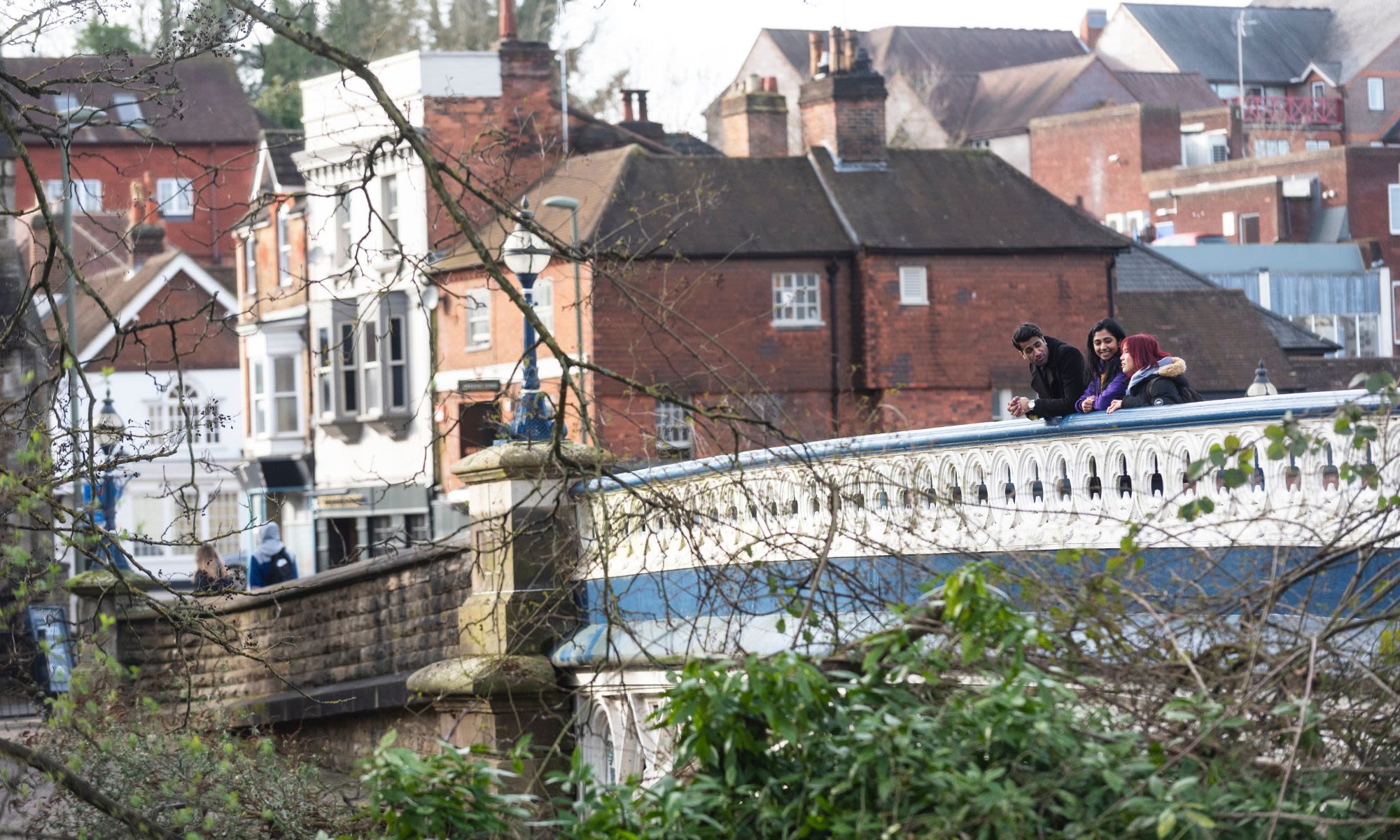 A view of Guildford by the river