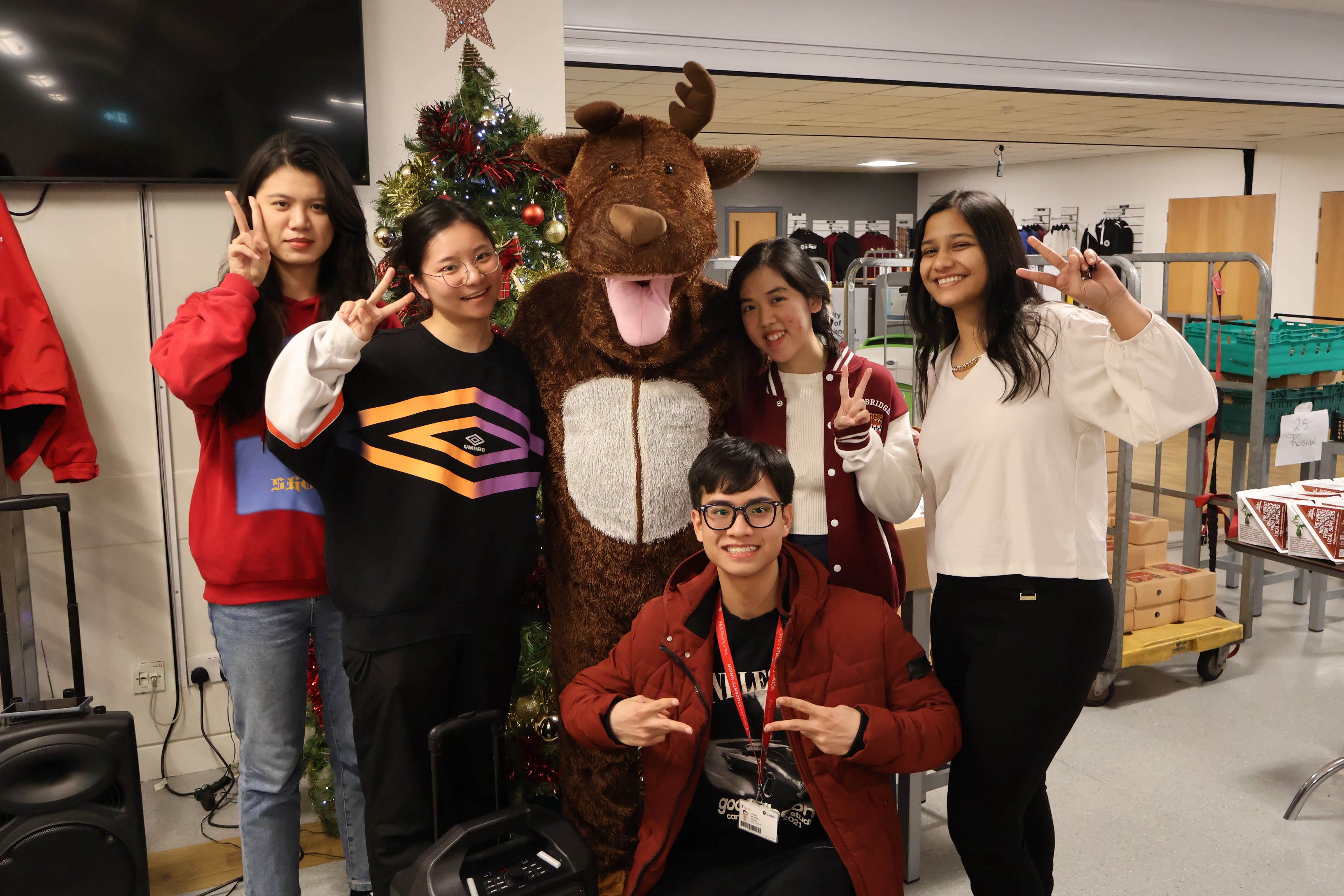 A group of students with Steve the Stag